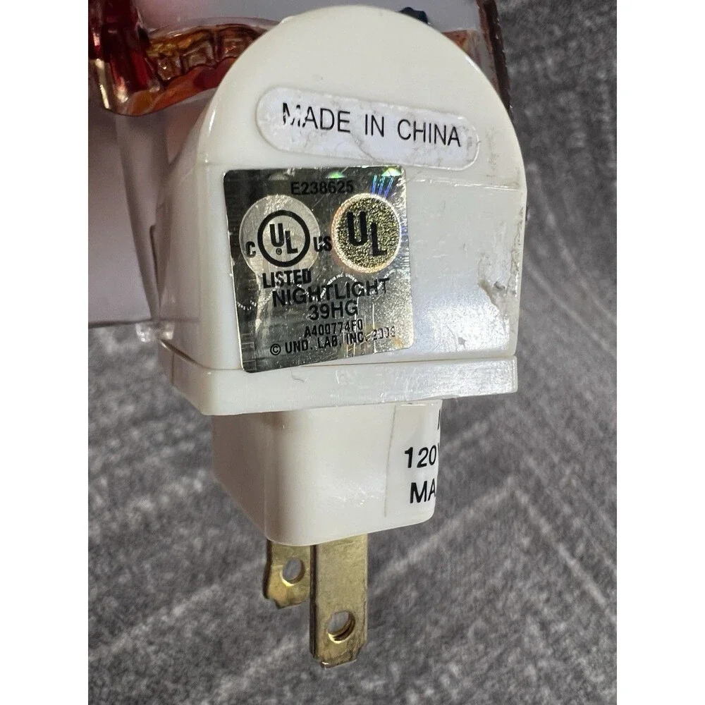 Eulit Christmas Fireplace Glitter Flickering FIame Plug-in Nightlight TESTED